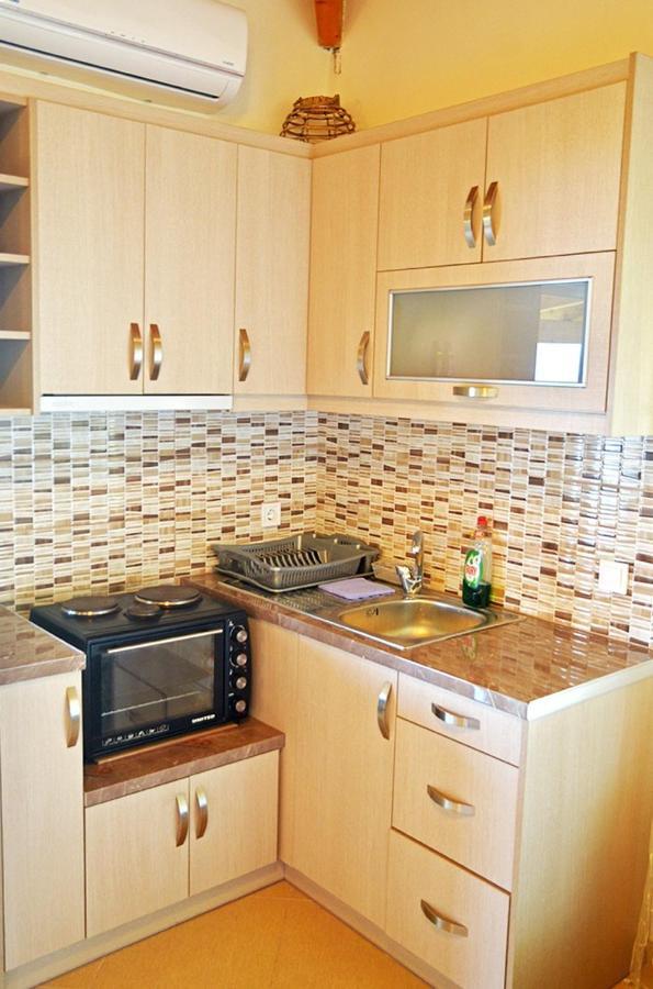 Helen Apartments Лукове Экстерьер фото
